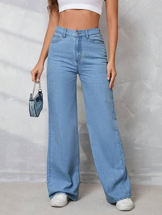 Wide-Leg High Waisted Jeans