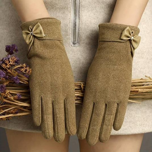 Bow-Touch Winter Gloves