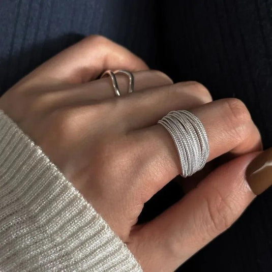 Liana Minimalist Ring Set™